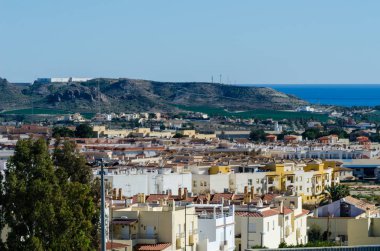 Vera, İspanya - Almeria, eski Endülüs karakteristik mimarisi yanında eski bir İspanyol şehir panoraması 25 Ocak 2019 A