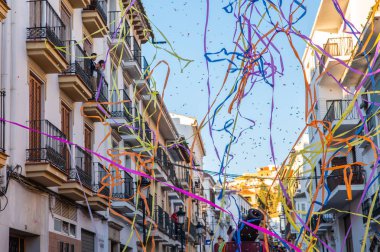 Velez Malaga, İspanya-3 Şubat 2018 A renkli karnaval geçit Andalusia küçük bir kasaba sakinleri tarafından düzenlenen