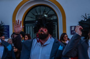 Velez Malaga, İspanya-3 Şubat 2018 A renkli karnaval geçit Andalusia küçük bir kasaba sakinleri tarafından düzenlenen