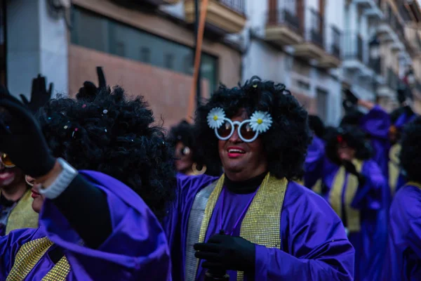 Velez Malaga, İspanya-3 Şubat 2018 A renkli karnaval geçit Andalusia küçük bir kasaba sakinleri tarafından düzenlenen
