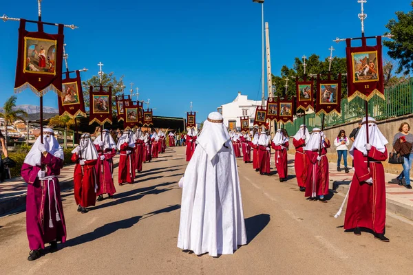 Velez Malaga Espanha Março 2018 Pessoas Que Participam Procissão Semana — Fotografia de Stock