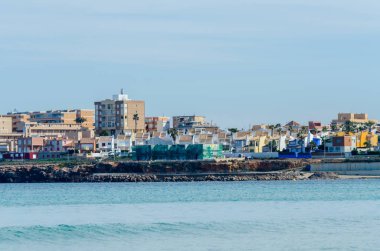Cabo De Palos, İspanya - 7 Şubat 2019 Akdeniz'de İspanya tarafından ünlü kıyı kenti peyzaj