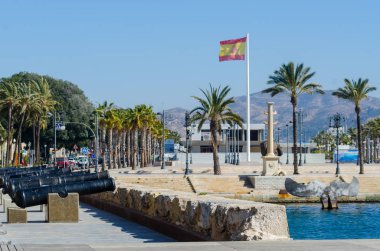 Cartagena, İspanya - 22 Şubat 2019 Cartagena Murcia bölgesi, bir yer gevşeme yanı sıra yer Denizcilik sektörünün ünlü limanda