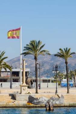 Cartagena, İspanya - 22 Şubat 2019 Cartagena Murcia bölgesi, bir yer gevşeme yanı sıra yer Denizcilik sektörünün ünlü limanda