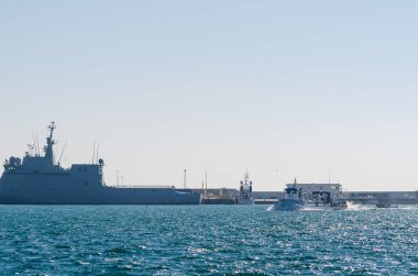 Cartagena, İspanya - 22 Şubat 2019 Cartagena Murcia bölgesi, bir yer gevşeme yanı sıra yer Denizcilik sektörünün ünlü limanda