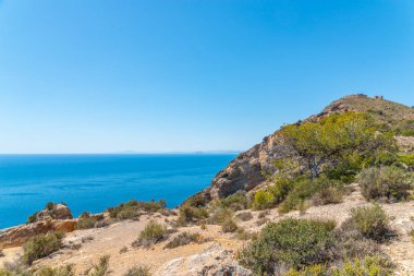 Battery Castillitos, İspanya - 13 Nisan 2019 Terk edilmiş askeri c