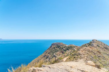 Battery Castillitos, İspanya - 13 Nisan 2019 Terk edilmiş askeri c