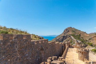 Battery Castillitos, İspanya - 13 Nisan 2019 Terk edilmiş askeri c