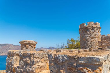 Battery Castillitos, İspanya - 13 Nisan 2019 Terk edilmiş askeri c