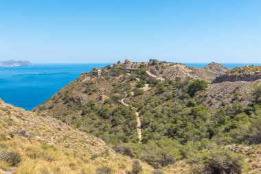 Battery Castillitos, İspanya - 13 Nisan 2019 Terk edilmiş askeri c