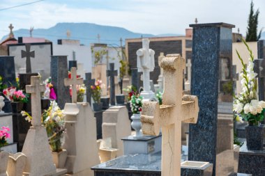 Canteras, İspanya - 2 Nisan 2019 Murcia regio'nun tipik mezarları