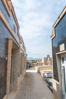Canteras, İspanya - 2 Nisan 2019 Murcia regio'nun tipik mezarları