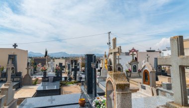 Canteras, İspanya - 2 Nisan 2019 Murcia regio'nun tipik mezarları