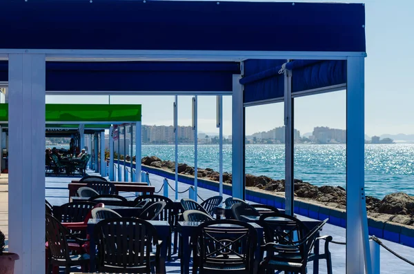 LA MANGA, ESPAÑA - 4 DE MARZO DE 2019 Restaurante en La Manga del Mar —  Fotos de Stock