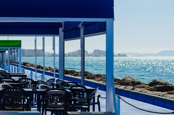 LA MANGA, ESPAÑA - 4 DE MARZO DE 2019 Restaurante en La Manga del Mar — Foto de Stock