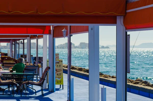 La Manga, Spanje-4 maart, 2019 restaurant in La Manga del Mar — Stockfoto