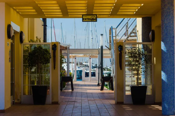 LA MANGA, SPAIN - MARCH 4, 2019 Restaurant  in La Manga  del Mar — Stock Photo, Image