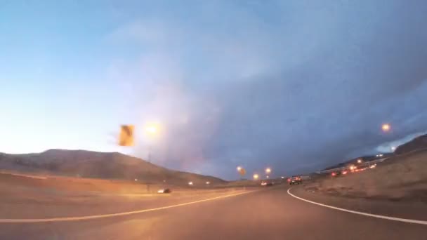デンバー コロラド州 2018 ハメ撮り 時間経過します 州間高速道路 I70 日の出走行 — ストック動画