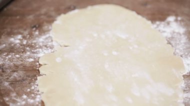 Adım adım. Pişirme tatil sezonu. Noel için şekerli Kurabiye Pişirme