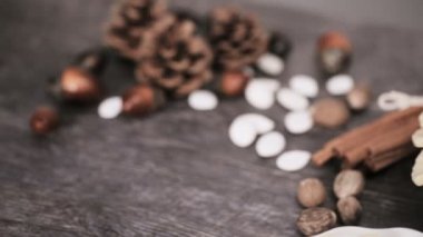 Pasta kabuk için mini kabak börek hazırlama