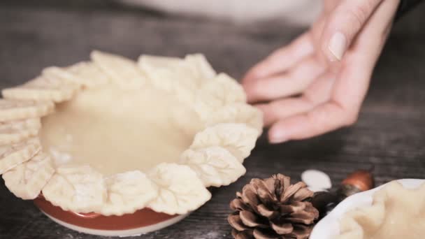 Preparing Pie Crusts Mini Pumpkin Pies — Stock Video