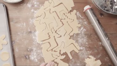 Adım adım. Pişirme tatil sezonu. Noel için şekerli Kurabiye Pişirme