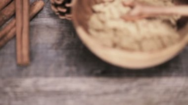 Adım adım. Pişirme ev yapımı kabak pasta için şükran günü yemeği