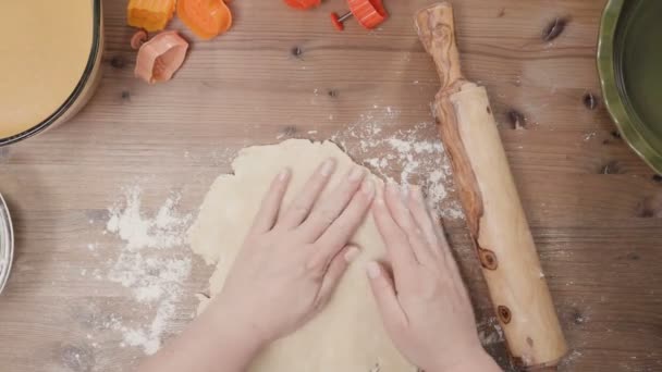 Stap Voor Stap Vakantieseizoen Bakken Suiker Koekjes Bakken Voor Kerstmis — Stockvideo