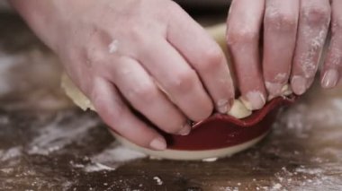 Adım adım. Pişirme tatil sezonu. Noel için şekerli Kurabiye Pişirme