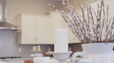 lüks evde modern yemek odası