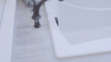 Modern ana banyo lüks ev