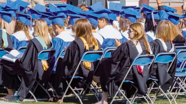 Ντένβερ Κολοράντο Ηπα Μαΐου 2018 Ορκωμοσία Του Cherry Creek Γυμνασίου — Φωτογραφία Αρχείου