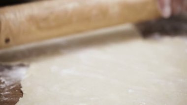 Adım adım. Pişirme tatil sezonu. Noel için şekerli Kurabiye Pişirme