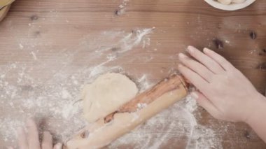 Adım adım. Pişirme tatil sezonu. 