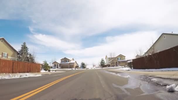 デンバー コロラド州 春の雪の嵐の後 2018 ハメ撮り 住宅街 — ストック動画