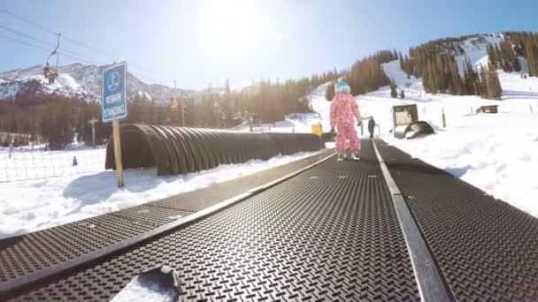 科罗拉多 2017年12月2日 在早期滑雪季节滑雪科罗拉多落基山脉 — 图库视频影像