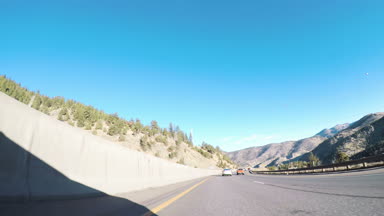 Denver, Colorado, ABD-7 Ocak, 2018-Pov-sürüş Eyaletlerarası Otoban I70 