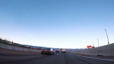 Denver, Colorado, ABD-7 Ocak, 2018-Pov-sürüş Eyaletlerarası Otoban I70 