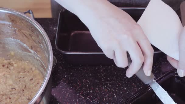 Pas Pas Femme Cuisson Pain Banane Maison — Video