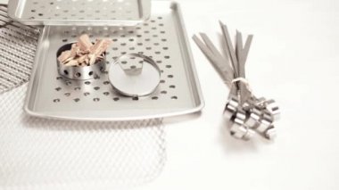 Elma cips sigara ile paslanmaz çelik yasaktır adam.