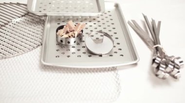 Elma cips sigara ile paslanmaz çelik yasaktır adam.