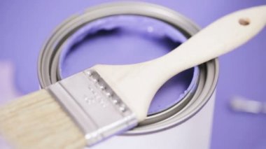 Mor boya yakın çekim