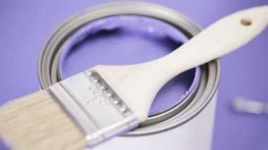 Mor boya yakın çekim