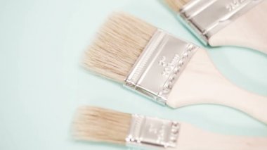 Boya Fırçası ve roller için ev boya projesi