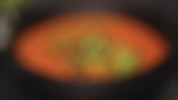 铁板烧番茄汤 — 图库视频影像