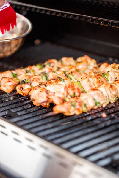 Step Step Glazing Chicken Yakitori Bamboo Skewers Pastry Brush — Stock Photo, Image