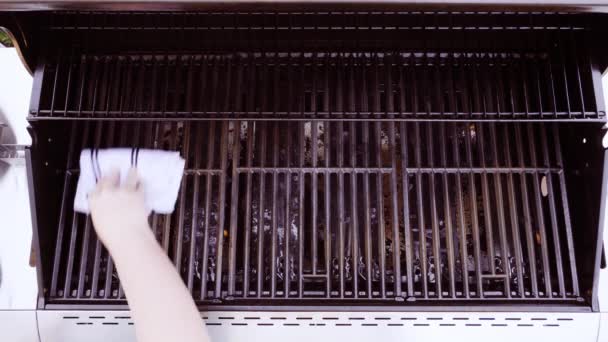 Pas Pas Nettoyage Barbecue Gaz Extérieur — Video