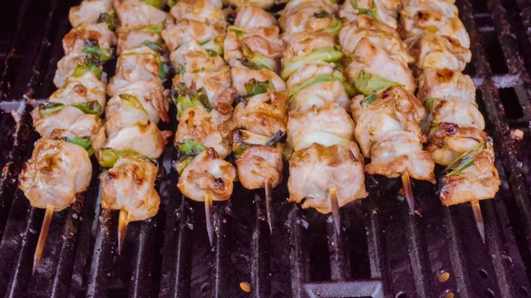 Krok Kroku Przeszklenia Kurczaka Yakitori Bambus Szaszłyk Pędzelek Ciast — Zdjęcie stockowe