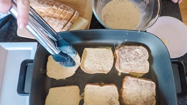 Steg För Steg Förbereda Franska Toast För Frukost — Stockfoto