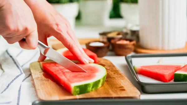 Step Step Slicing Watermelon Wadges Make Watermelon Ice Pops — Stock Photo, Image